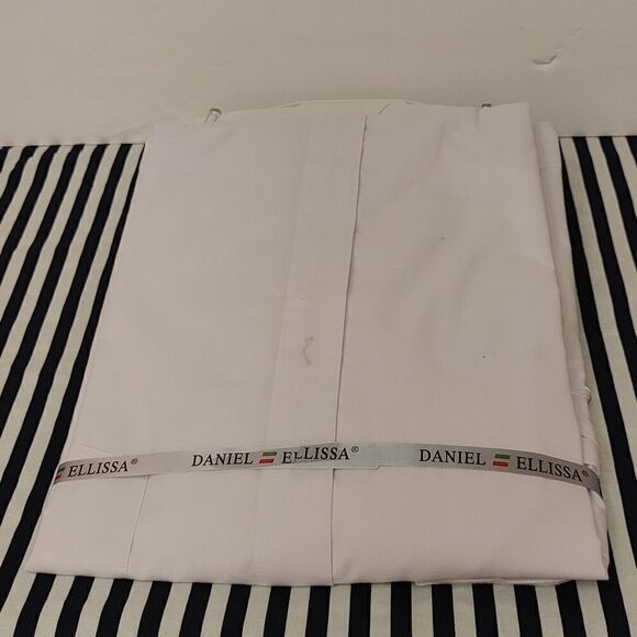 DANIEL ELLISSA WHITE CLERGY SHIRT, WHITE TAB, WITH FRENCH CUFFS. - Picture 3 of 4